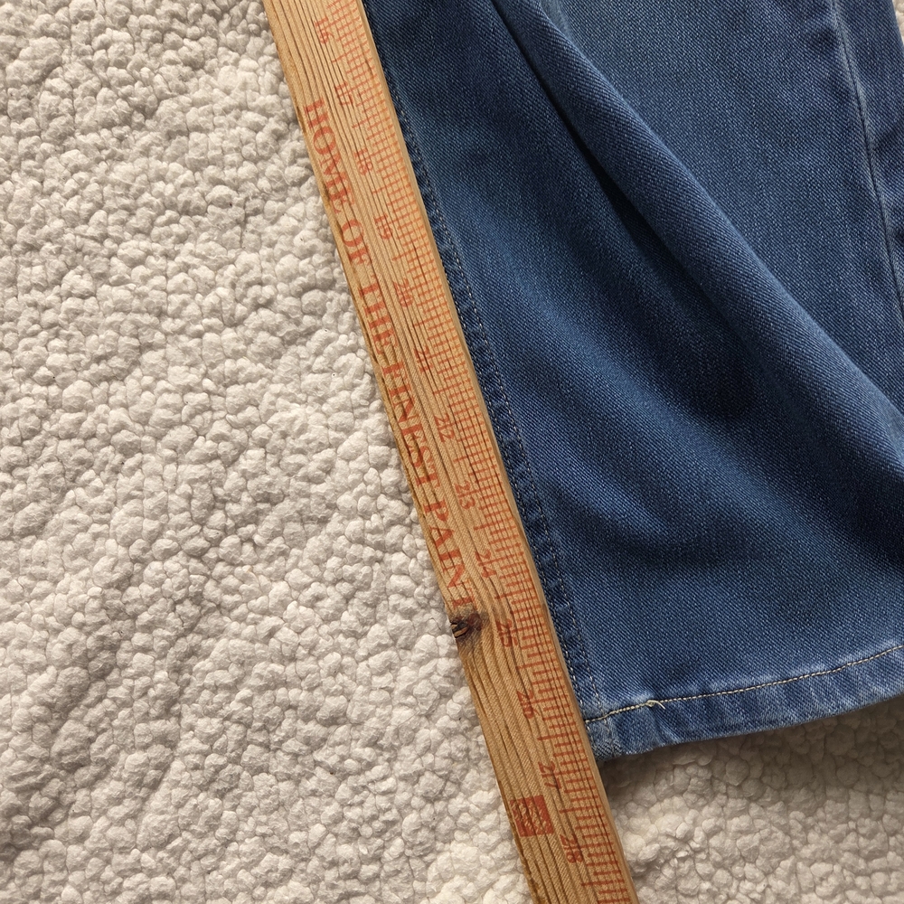 HALARA Wide Large Jeans in Denim Blue - Picture 4 of 7